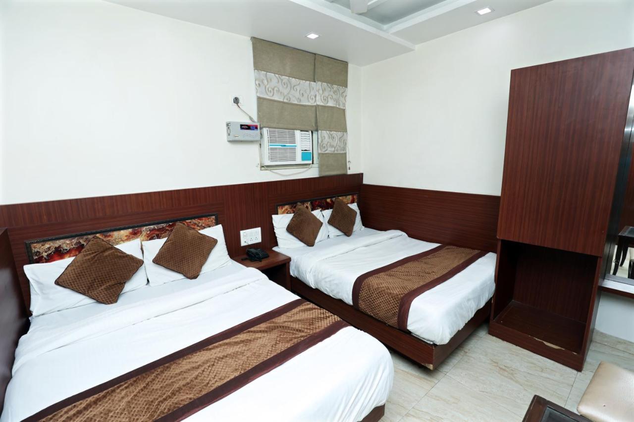 Hotel Toto International Dx นิวเดลี ภายนอก รูปภาพ