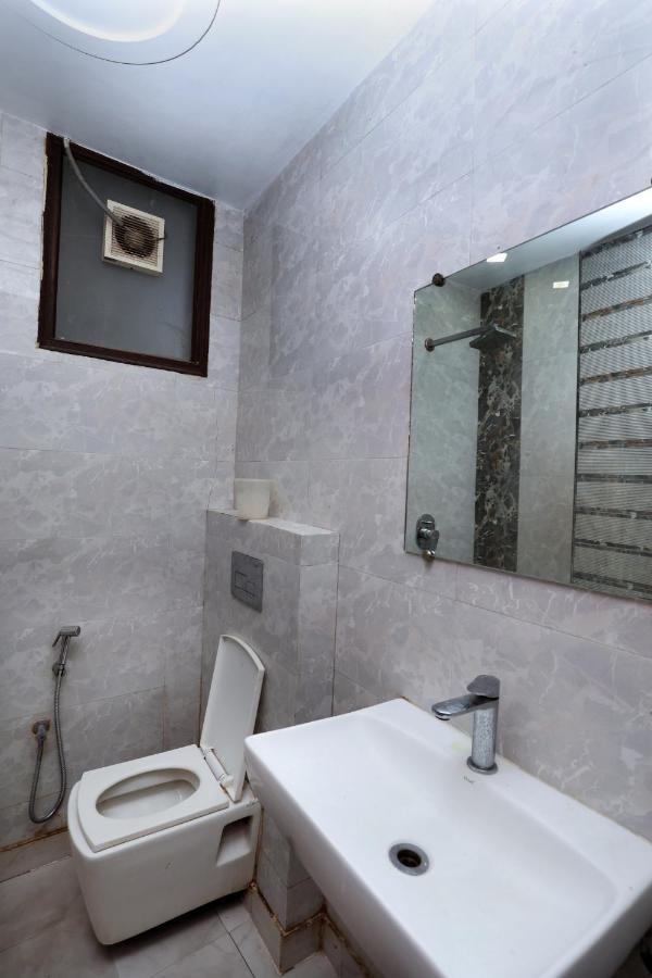 Hotel Toto International Dx นิวเดลี ภายนอก รูปภาพ