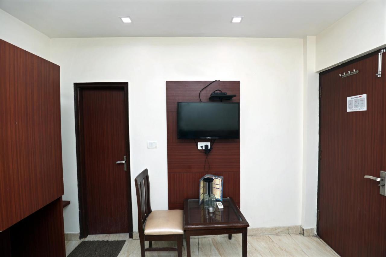 Hotel Toto International Dx นิวเดลี ภายนอก รูปภาพ
