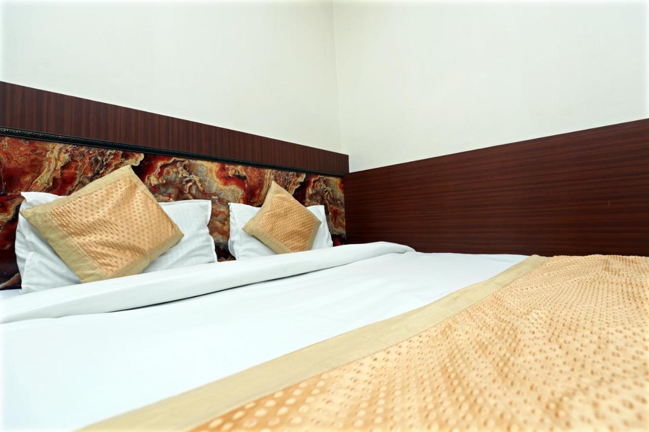 Hotel Toto International Dx นิวเดลี ภายนอก รูปภาพ